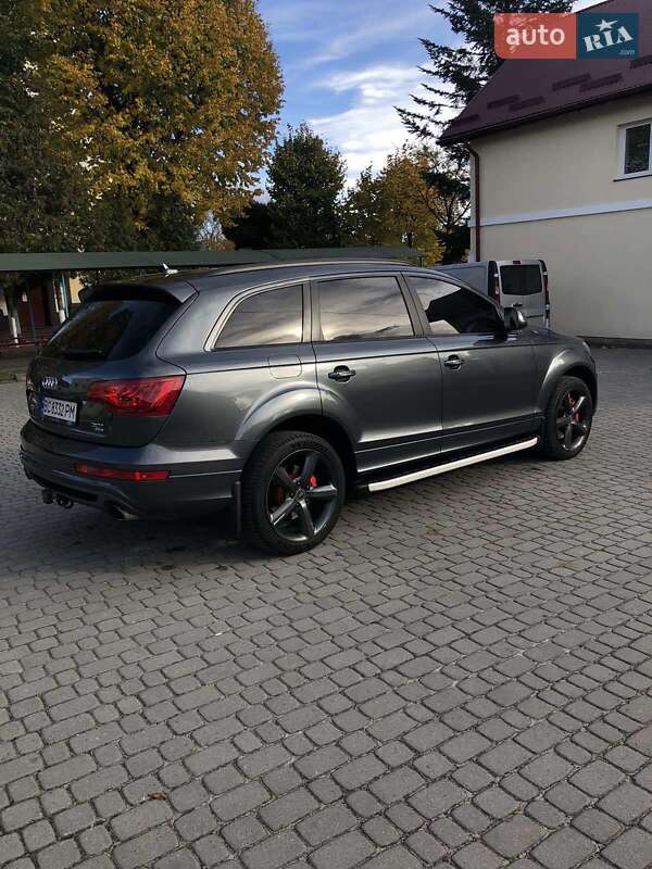 Позашляховик / Кросовер Audi Q7 2015 в Львові