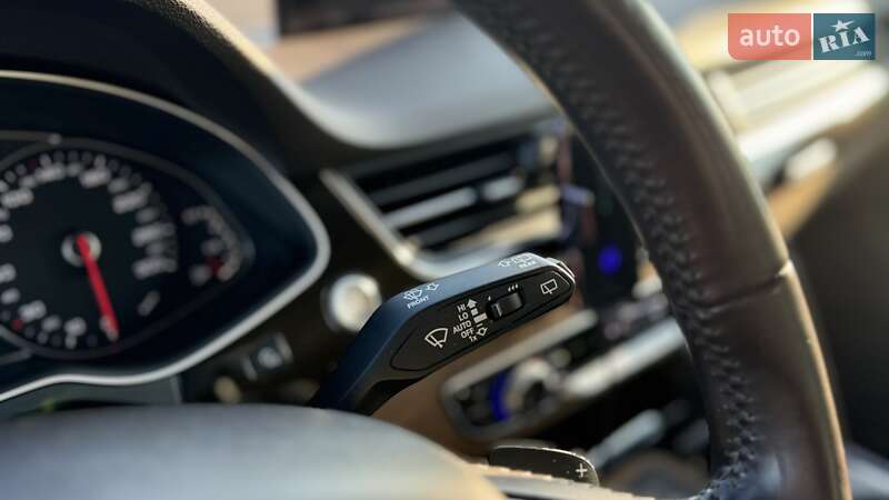 Позашляховик / Кросовер Audi Q7 2016 в Києві