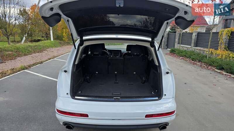 Позашляховик / Кросовер Audi Q7 2015 в Бердичеві фото 14 Позашляховик / Кросовер Audi Q7 2015 в Бердичеві