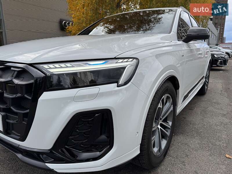 Внедорожник / Кроссовер Audi Q7 2025 в Киеве фото 2 Внедорожник / Кроссовер Audi Q7 2025 в Киеве