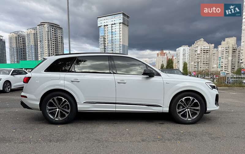 Внедорожник / Кроссовер Audi Q7 2025 в Киеве фото 114 Внедорожник / Кроссовер Audi Q7 2025 в Киеве