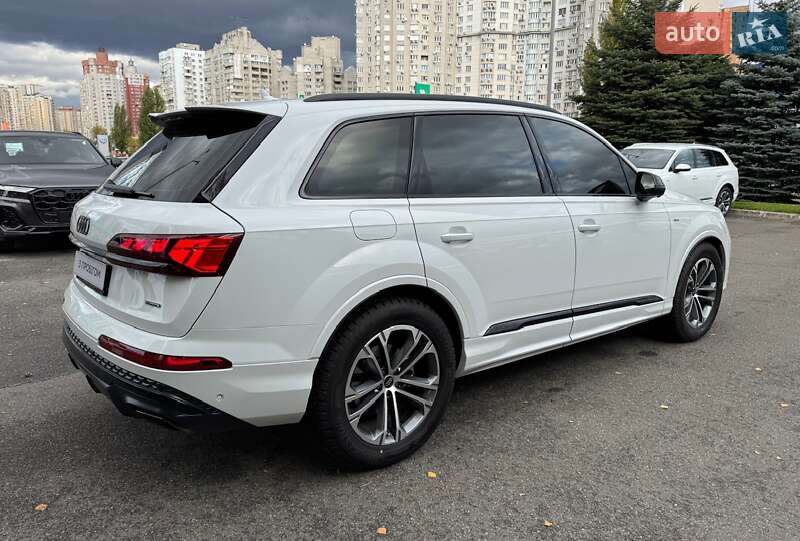 Внедорожник / Кроссовер Audi Q7 2025 в Киеве фото 113 Внедорожник / Кроссовер Audi Q7 2025 в Киеве