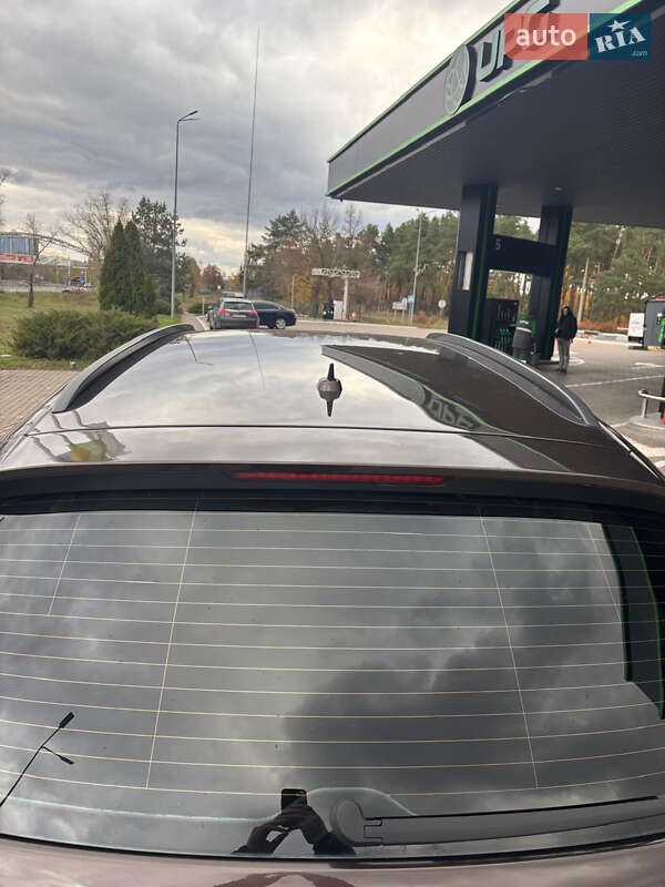 Позашляховик / Кросовер Audi Q7 2012 в Києві