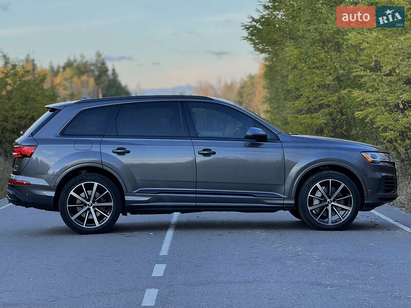 Позашляховик / Кросовер Audi Q7 2020 в Олевську фото 10 Позашляховик / Кросовер Audi Q7 2020 в Олевську