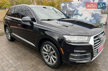 Внедорожник / Кроссовер Audi Q7 2017 в Луцке