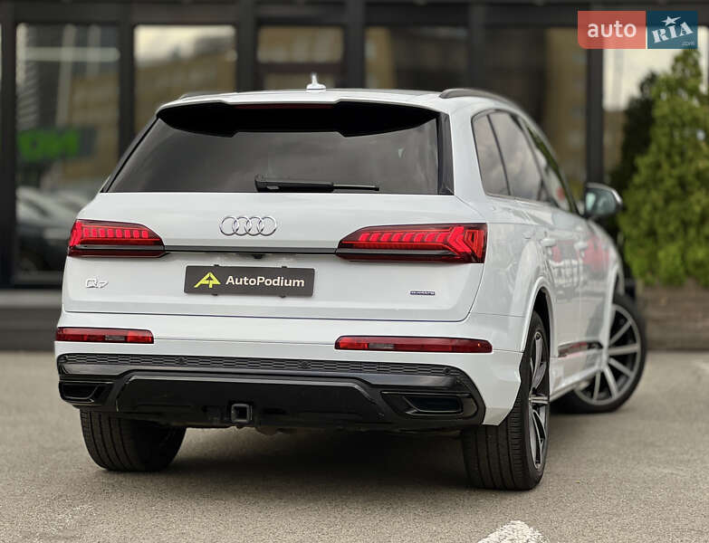 Внедорожник / Кроссовер Audi Q7 2022 в Киеве фото 3 Внедорожник / Кроссовер Audi Q7 2022 в Киеве