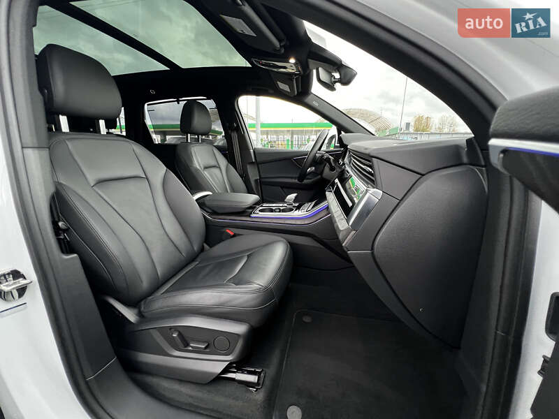 Внедорожник / Кроссовер Audi Q7 2022 в Киеве фото 37 Внедорожник / Кроссовер Audi Q7 2022 в Киеве