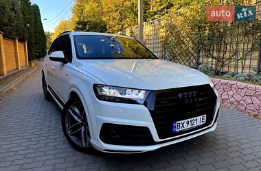 Позашляховик / Кросовер Audi Q7 2017 в Хмельницькому