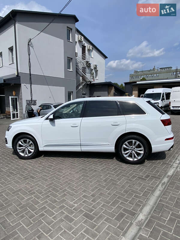 Позашляховик / Кросовер Audi Q7 2017 в Рівному фото 5 Позашляховик / Кросовер Audi Q7 2017 в Рівному
