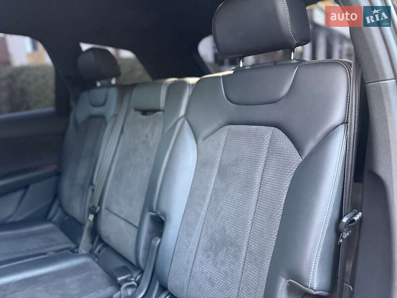 Внедорожник / Кроссовер Audi Q7 2020 в Тернополе фото 31 Внедорожник / Кроссовер Audi Q7 2020 в Тернополе