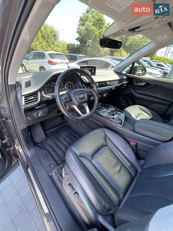 Позашляховик / Кросовер Audi Q7 2018 в Львові фото 15 Позашляховик / Кросовер Audi Q7 2018 в Львові