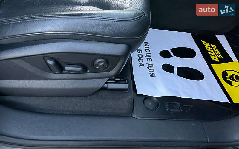 Внедорожник / Кроссовер Audi Q7 2017 в Коломые