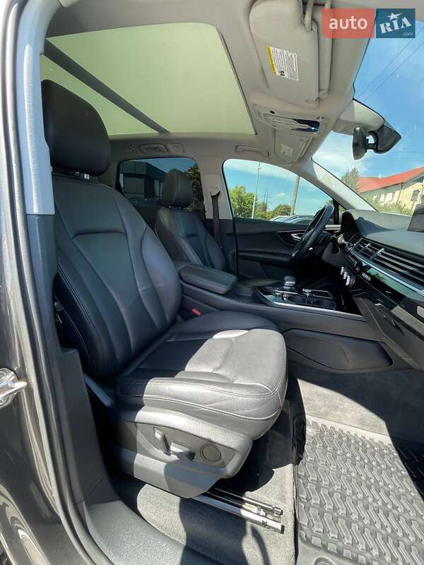 Позашляховик / Кросовер Audi Q7 2018 в Львові фото 32 Позашляховик / Кросовер Audi Q7 2018 в Львові