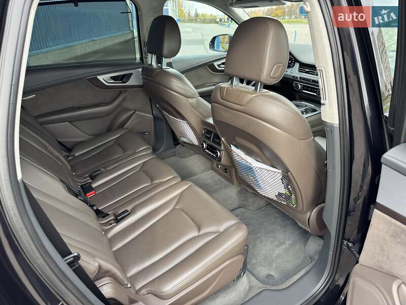 Внедорожник / Кроссовер Audi Q7 2017 в Харькове фото 25 Внедорожник / Кроссовер Audi Q7 2017 в Харькове