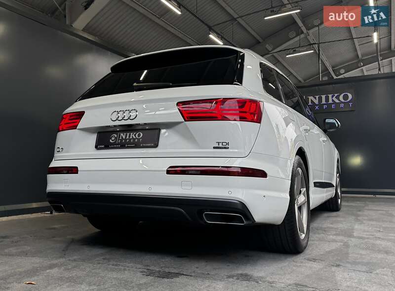 Внедорожник / Кроссовер Audi Q7 2018 в Киеве фото 15 Внедорожник / Кроссовер Audi Q7 2018 в Киеве