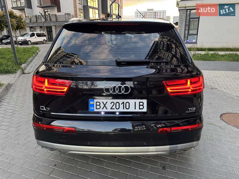 Позашляховик / Кросовер Audi Q7 2015 в Хмельницькому фото 6 Позашляховик / Кросовер Audi Q7 2015 в Хмельницькому