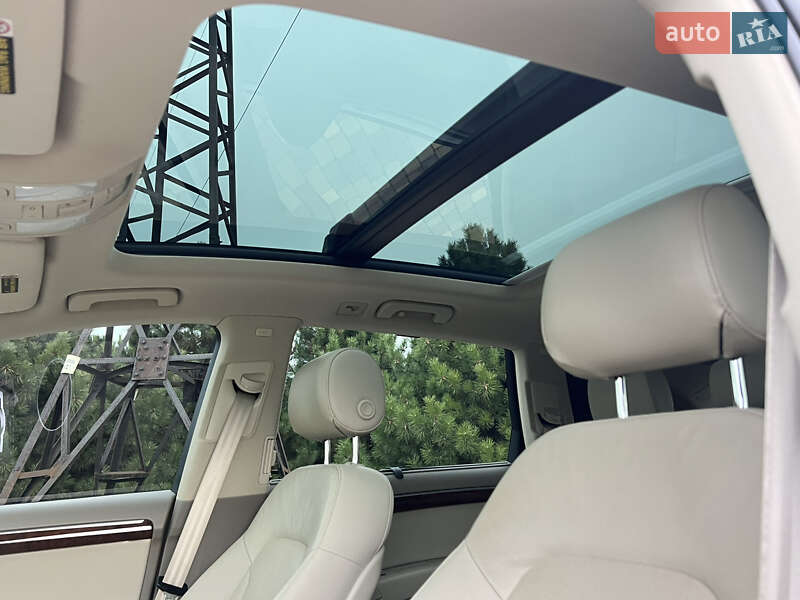 Позашляховик / Кросовер Audi Q7 2012 в Дніпрі