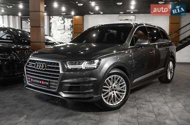 Позашляховик / Кросовер Audi Q7 2015 в Одесі