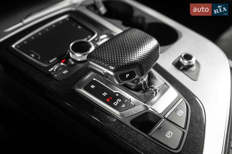 Позашляховик / Кросовер Audi Q7 2015 в Одесі фото 31 Позашляховик / Кросовер Audi Q7 2015 в Одесі