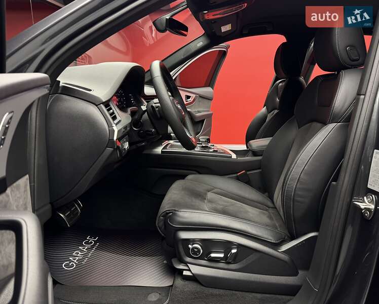 Позашляховик / Кросовер Audi Q7 2019 в Києві