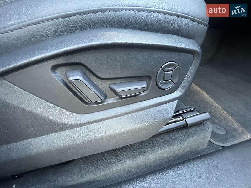 Позашляховик / Кросовер Audi Q7 2020 в Львові фото 19 Позашляховик / Кросовер Audi Q7 2020 в Львові