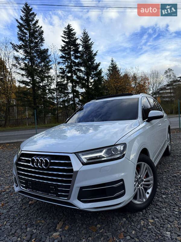 Позашляховик / Кросовер Audi Q7 2018 в Трускавці