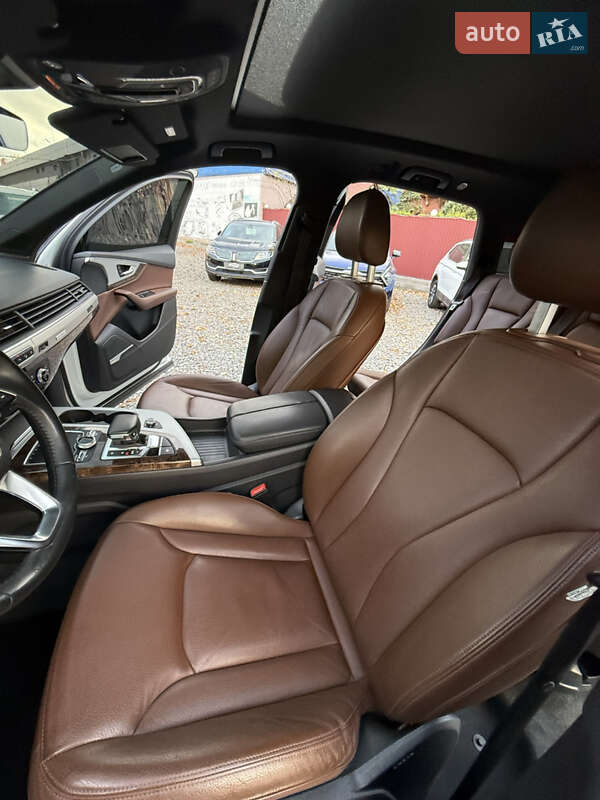 Позашляховик / Кросовер Audi Q7 2018 в Трускавці