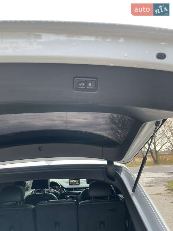 Позашляховик / Кросовер Audi Q7 2017 в Львові фото 17 Позашляховик / Кросовер Audi Q7 2017 в Львові