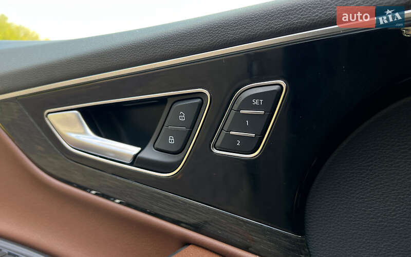 Внедорожник / Кроссовер Audi Q7 2016 в Львове фото 17 Внедорожник / Кроссовер Audi Q7 2016 в Львове