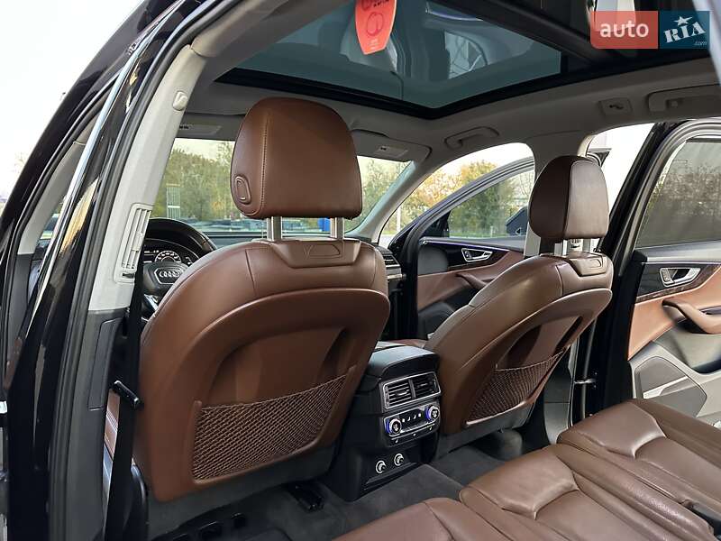 Внедорожник / Кроссовер Audi Q7 2017 в Днепре фото 27 Внедорожник / Кроссовер Audi Q7 2017 в Днепре
