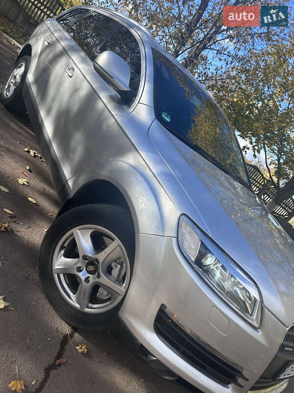 Позашляховик / Кросовер Audi Q7 2007 в Сокирянах фото 3 Позашляховик / Кросовер Audi Q7 2007 в Сокирянах