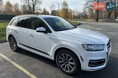 Внедорожник / Кроссовер Audi Q7 2019 в Киеве