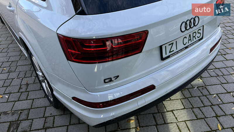 Позашляховик / Кросовер Audi Q7 2017 в Львові фото 12 Позашляховик / Кросовер Audi Q7 2017 в Львові