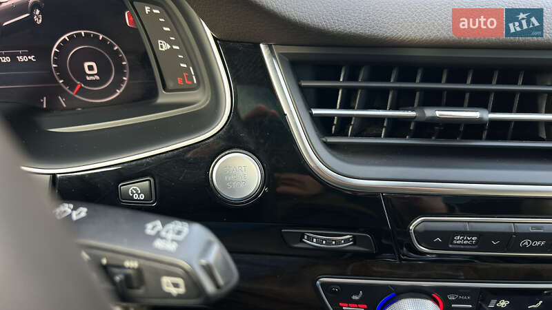 Позашляховик / Кросовер Audi Q7 2017 в Львові фото 17 Позашляховик / Кросовер Audi Q7 2017 в Львові