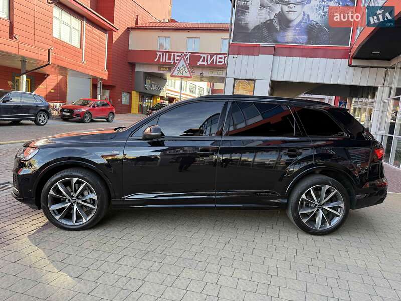 Внедорожник / Кроссовер Audi Q7 2020 в Львове фото 10 Внедорожник / Кроссовер Audi Q7 2020 в Львове