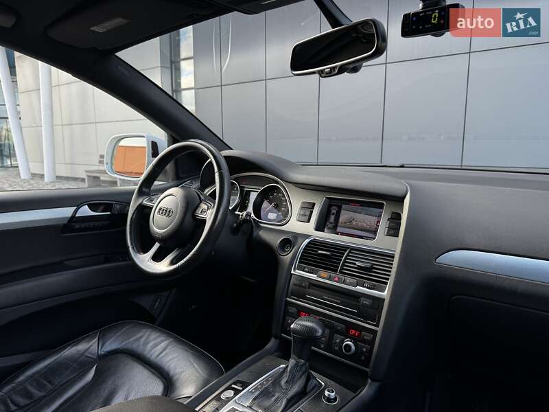 Внедорожник / Кроссовер Audi Q7 2015 в Киеве фото 15 Внедорожник / Кроссовер Audi Q7 2015 в Киеве