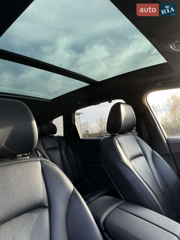 Позашляховик / Кросовер Audi Q7 2018 в Києві фото 18 Позашляховик / Кросовер Audi Q7 2018 в Києві