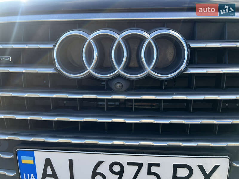 Внедорожник / Кроссовер Audi Q7 2017 в Запорожье