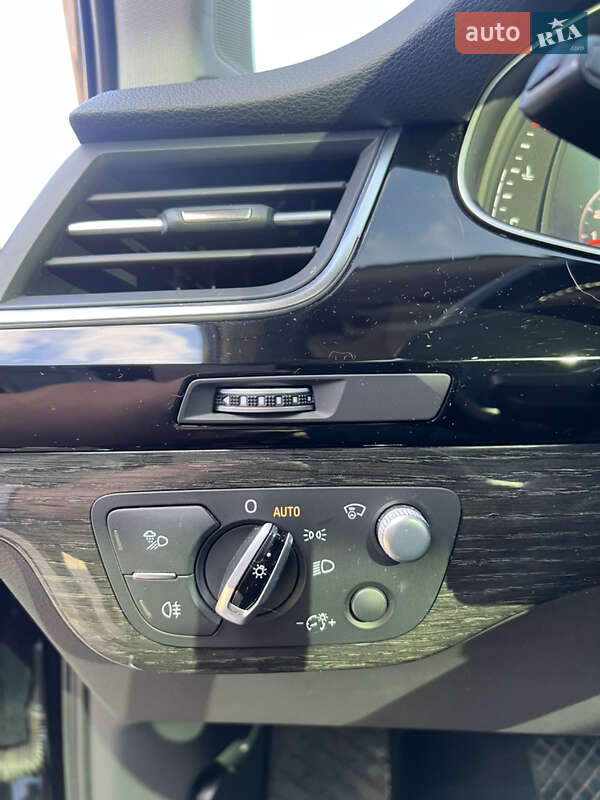 Внедорожник / Кроссовер Audi Q7 2017 в Запорожье