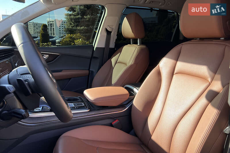 Внедорожник / Кроссовер Audi Q7 2023 в Львове