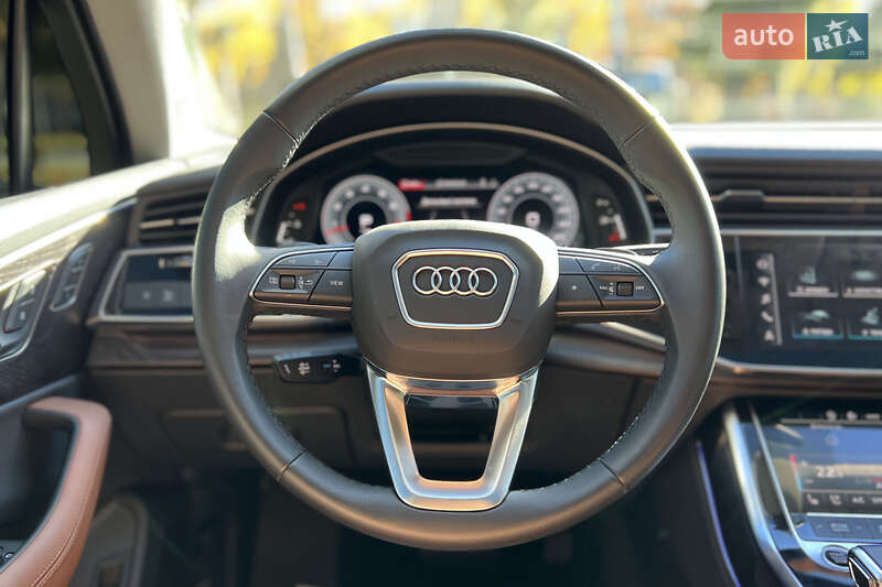Внедорожник / Кроссовер Audi Q7 2023 в Львове
