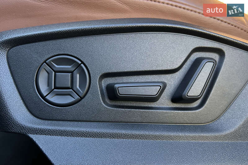 Внедорожник / Кроссовер Audi Q7 2023 в Львове