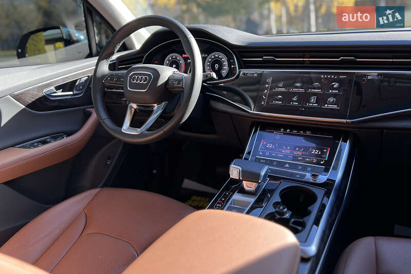 Внедорожник / Кроссовер Audi Q7 2023 в Львове