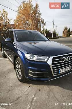 Внедорожник / Кроссовер Audi Q7 2019 в Киеве