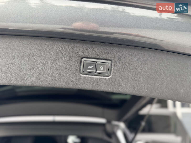 Внедорожник / Кроссовер Audi Q7 2020 в Мукачево