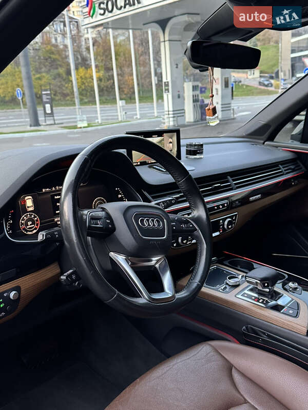 Позашляховик / Кросовер Audi Q7 2016 в Києві фото 52 Позашляховик / Кросовер Audi Q7 2016 в Києві