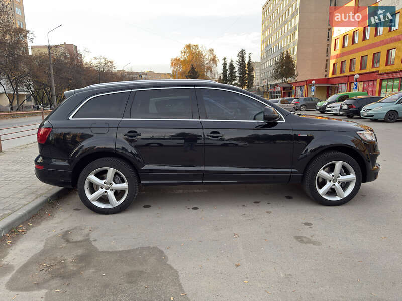 Внедорожник / Кроссовер Audi Q7 2011 в Тернополе