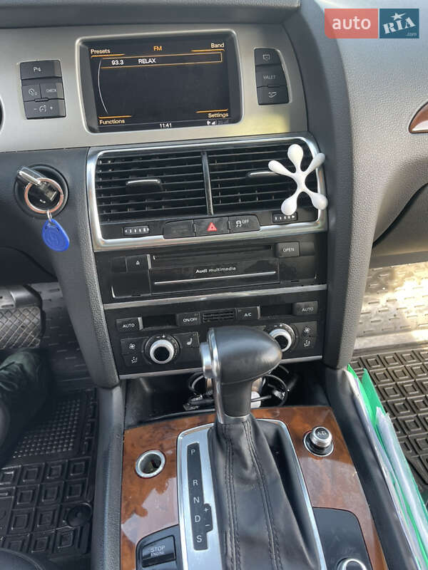 Позашляховик / Кросовер Audi Q7 2014 в Львові фото 19 Позашляховик / Кросовер Audi Q7 2014 в Львові