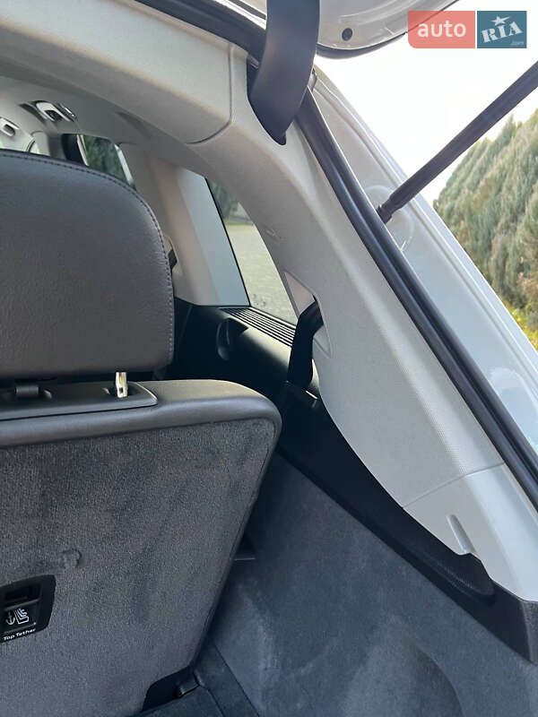 Позашляховик / Кросовер Audi Q7 2016 в Львові