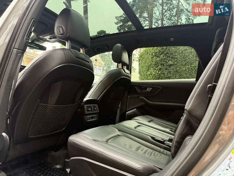 Позашляховик / Кросовер Audi Q7 2017 в Львові фото 22 Позашляховик / Кросовер Audi Q7 2017 в Львові